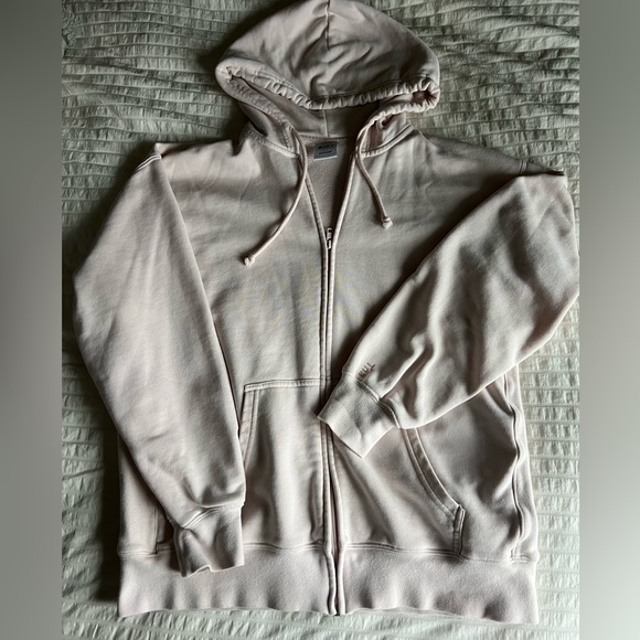 Aritzia TNA Airy Fleece Boyfriend Zip Hoodie - Size Small - Light Pink - Picture 2 of 9